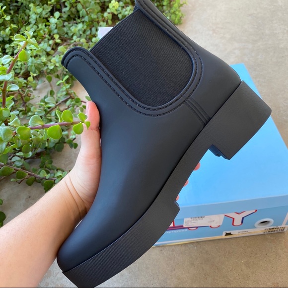 Jeffrey Campbell PLAY Hydra Chelsea Rainboots - Picture 2 of 4
